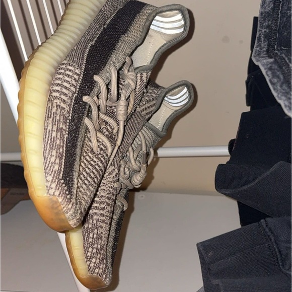 Adidas yeezy Sneakers - Picture 5 of 5